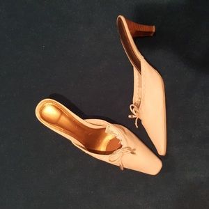 Women's Shoes